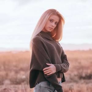 Meet your Posher, Kaylie